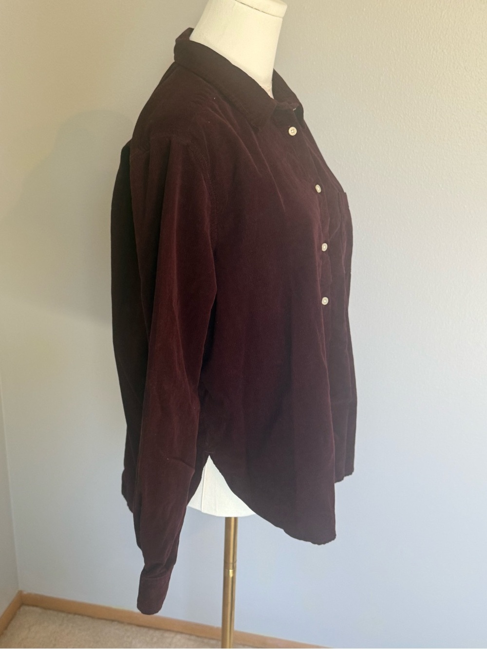 LOFT Deep Plum Corduroy Button Down Shirt 100% Cotton Size Medium - Picture 6 of 8